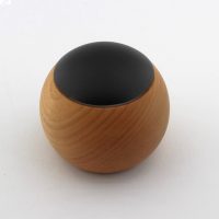 CASAMBI LEPUK  Touch-Dimmer  Kirsch Holz, schwarzer Schalter - Bild 1
