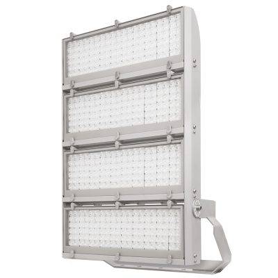 7104 MAGIC 4 (MR) 1800W 5700K Silber