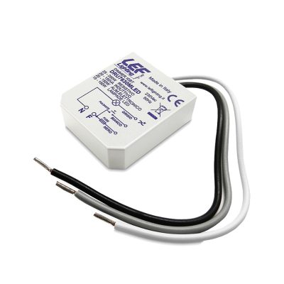 Universelles Dimmergerät mit Phasenanschnitt-Ausgang 230 V AC.