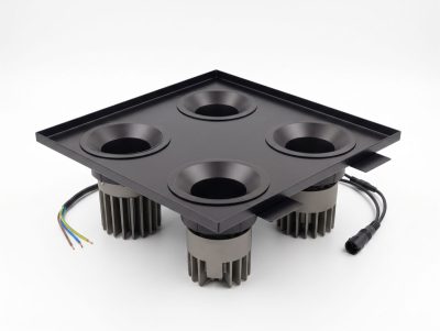 Schoenherr - Empfangsbereich 4er Leuchte, 80W, 3K, DALI Pulverbeschichtet Weiß RAL 9016 matt, höhenverstellbar, Weiße LED Reflektoren