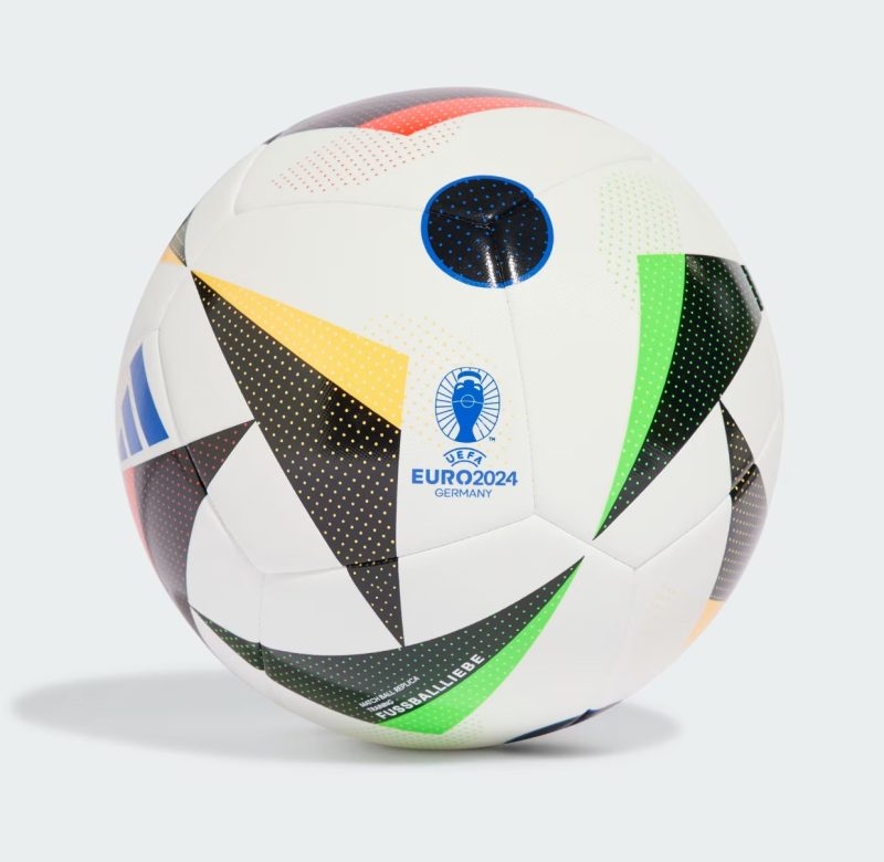 ADIDAS EURO24 FUSSBALLLIEBE TRAININGSBALL Gr.5 | IN9366